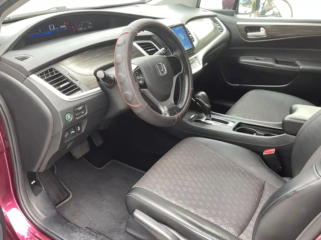 Honda Jade — миниатюра 15