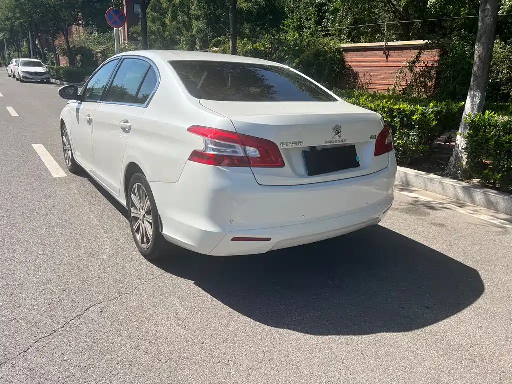 Peugeot 408 — миниатюра 6