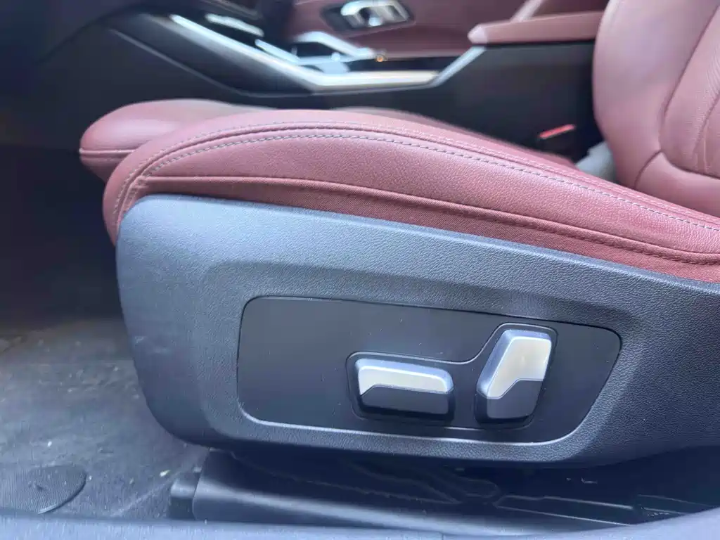 BMW 3 Series — миниатюра 12