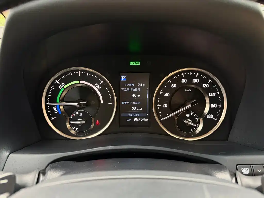Toyota Vellfire — миниатюра 11