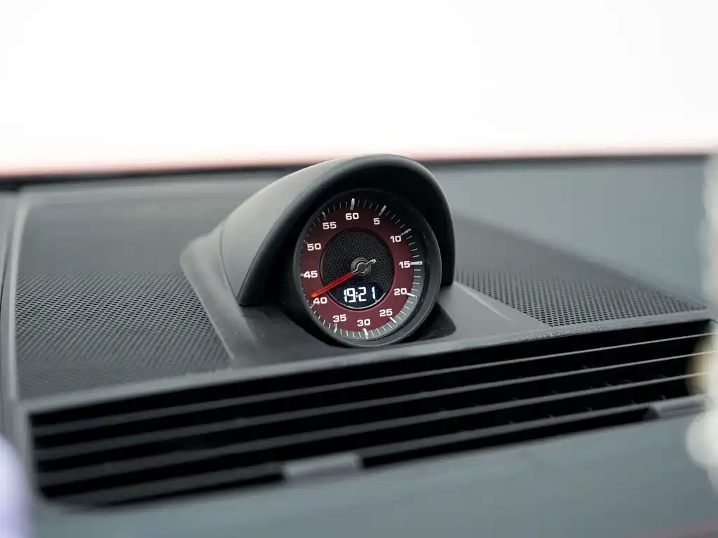 Porsche Panamera — миниатюра 9