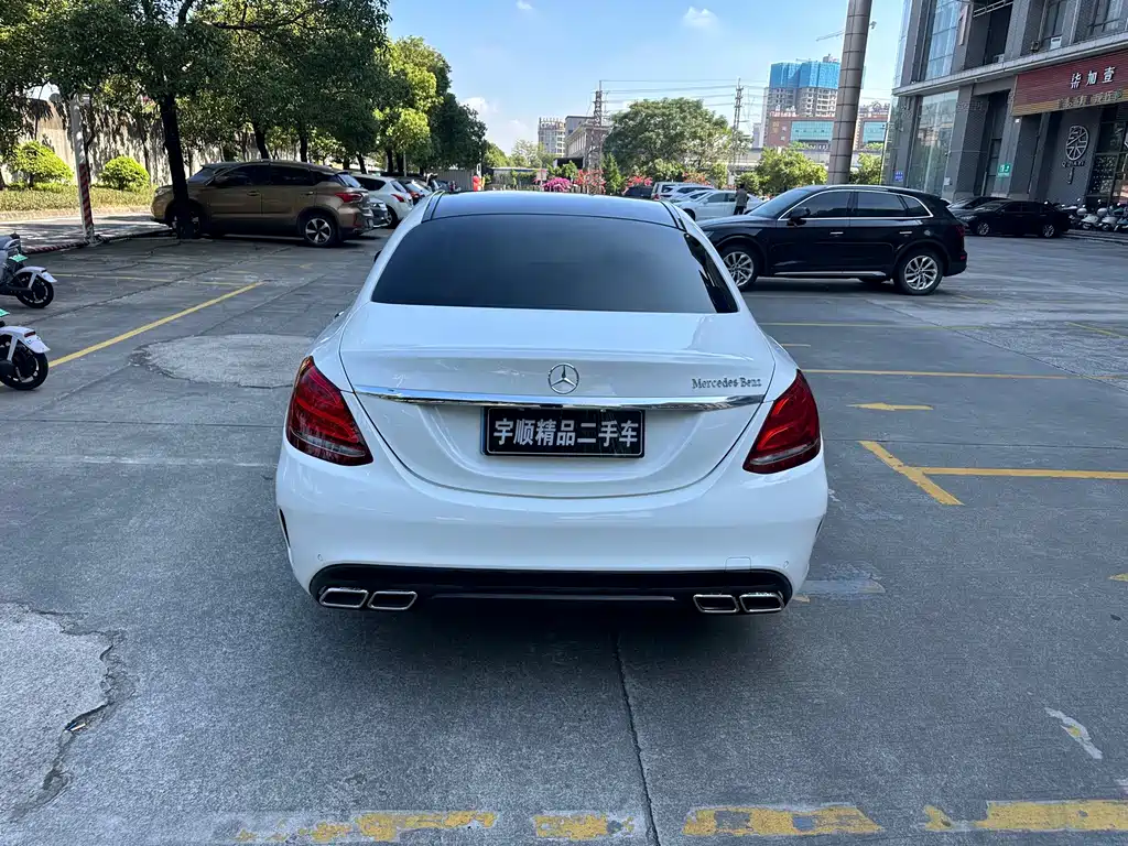 Mercedes-Benz C-Class — миниатюра 5