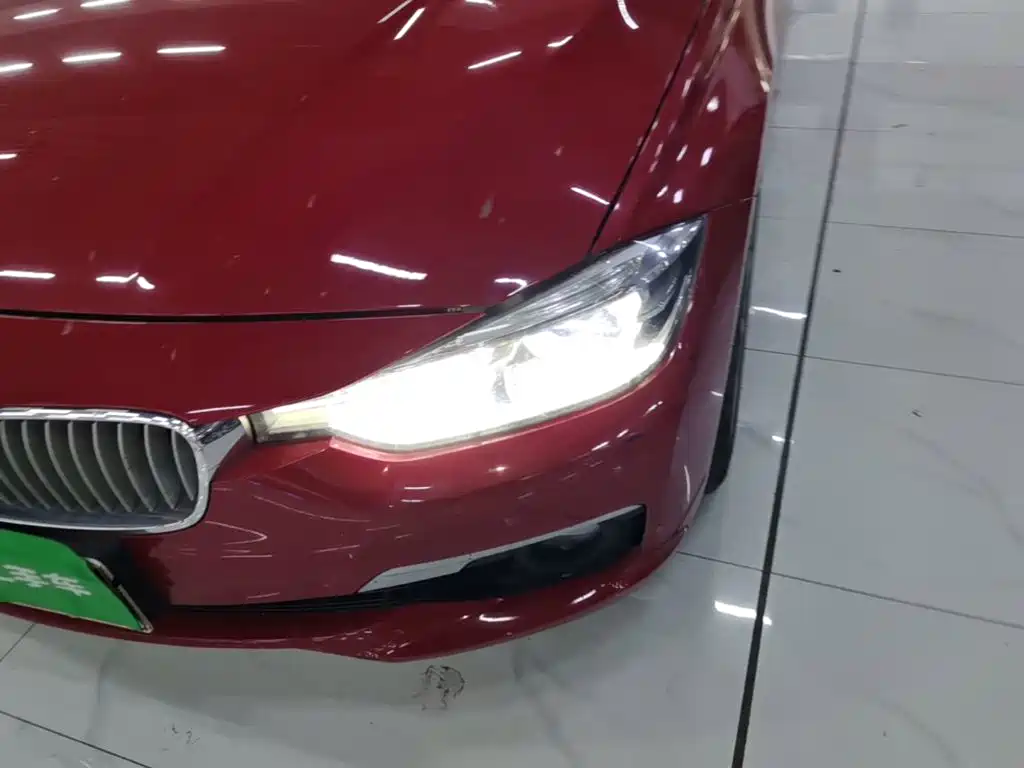 BMW 3 Series — миниатюра 24