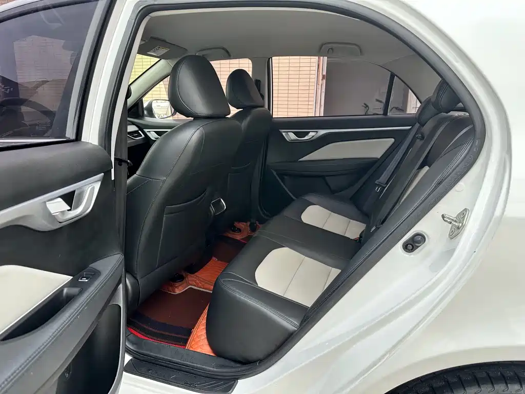 Geely Vision — миниатюра 10