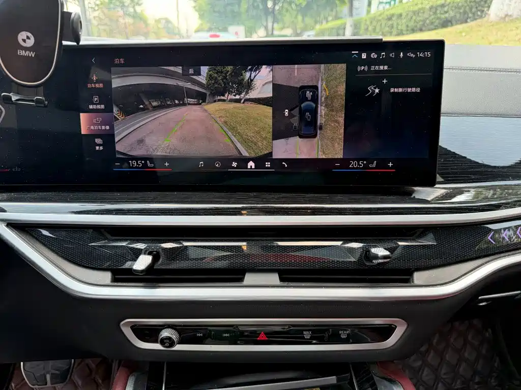 BMW X6 — миниатюра 10
