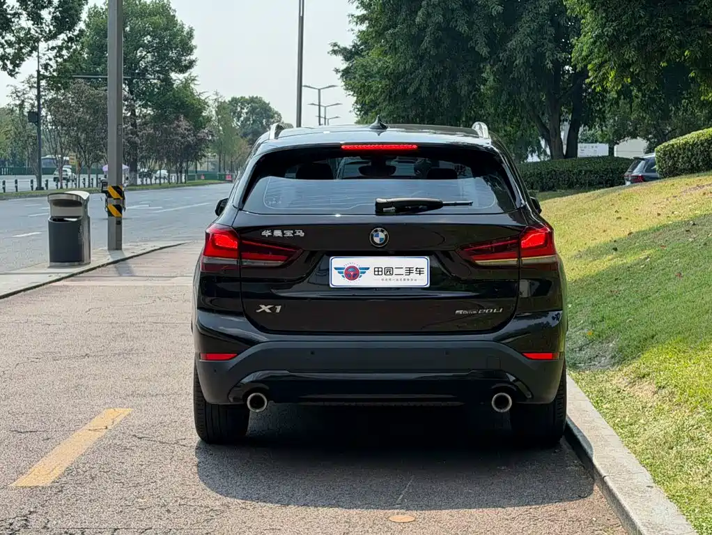BMW X1 — миниатюра 5