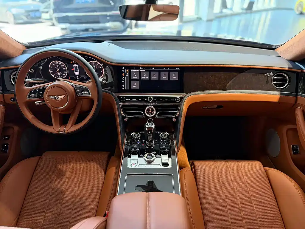 Bentley Flying Spur — миниатюра 5