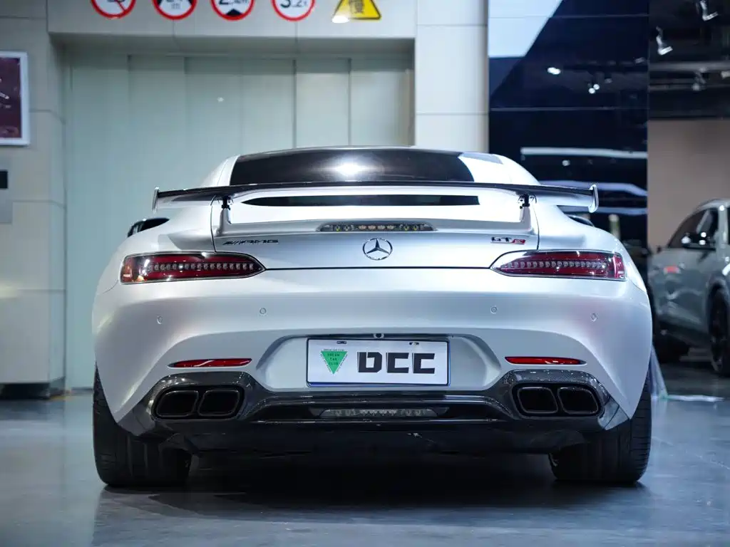 Mercedes-Benz AMG GT — миниатюра 11