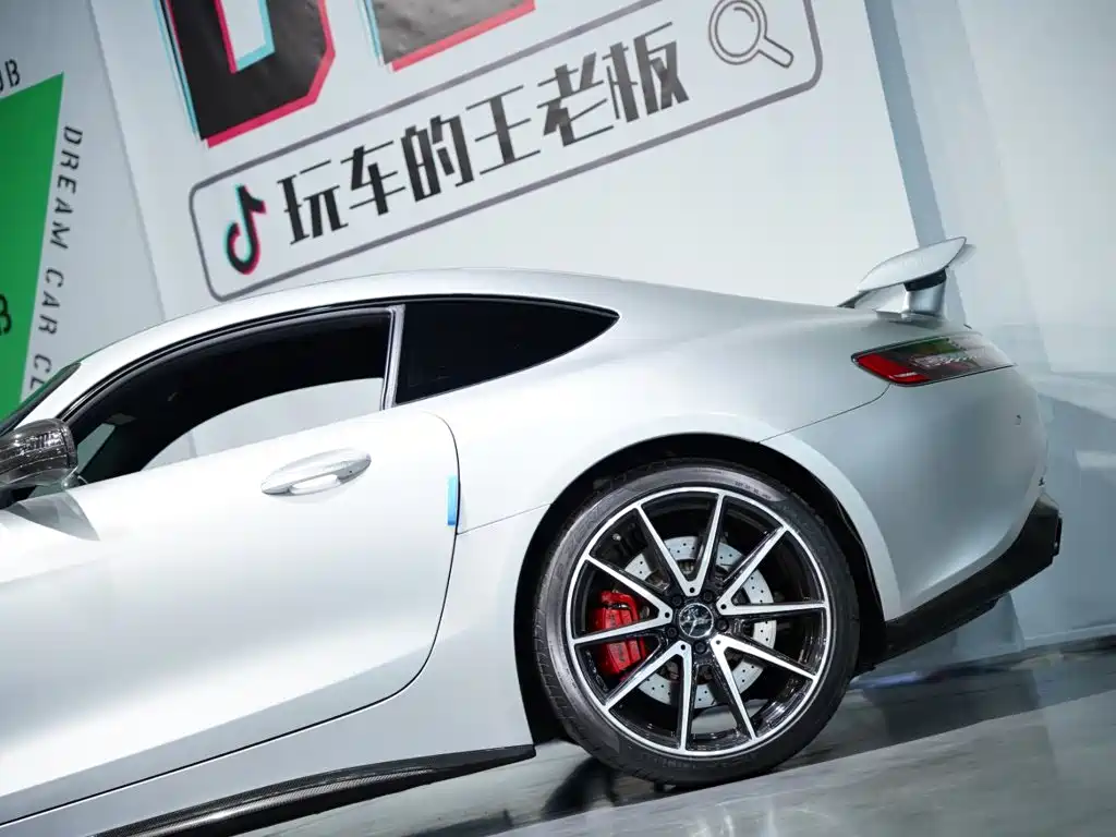 Mercedes-Benz AMG GT — миниатюра 47