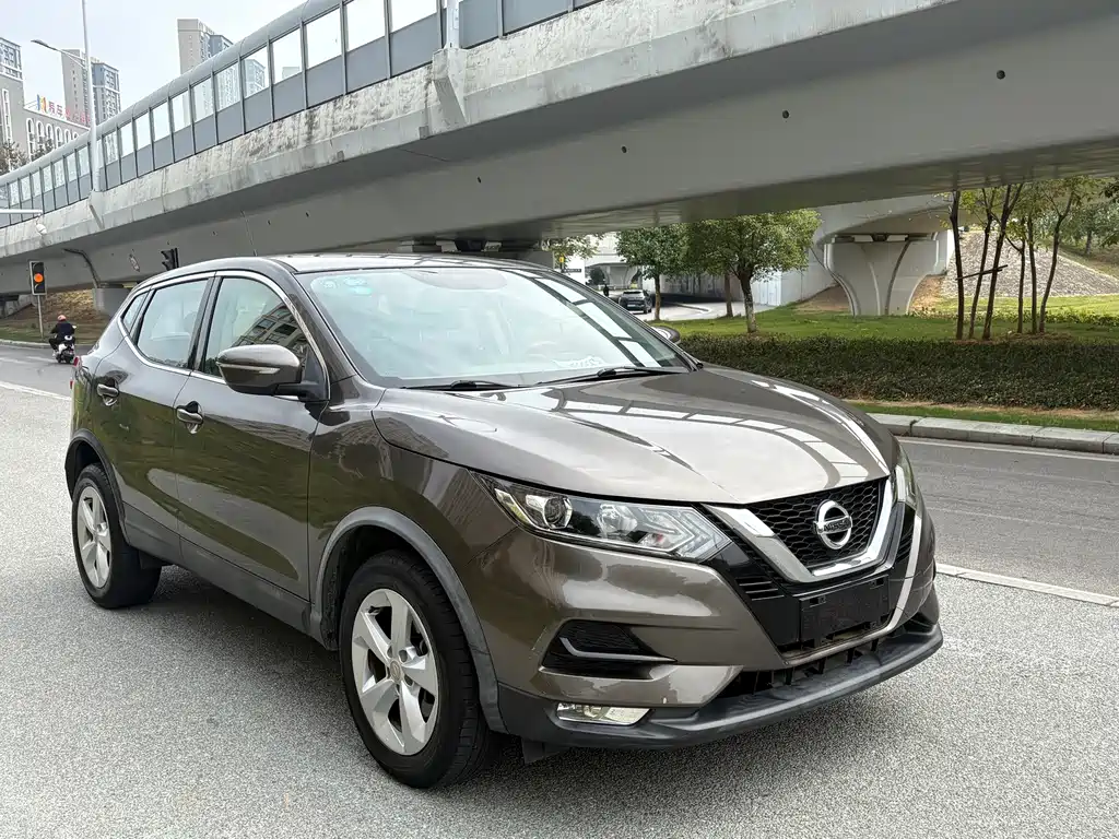 Nissan Qashqai — миниатюра 3