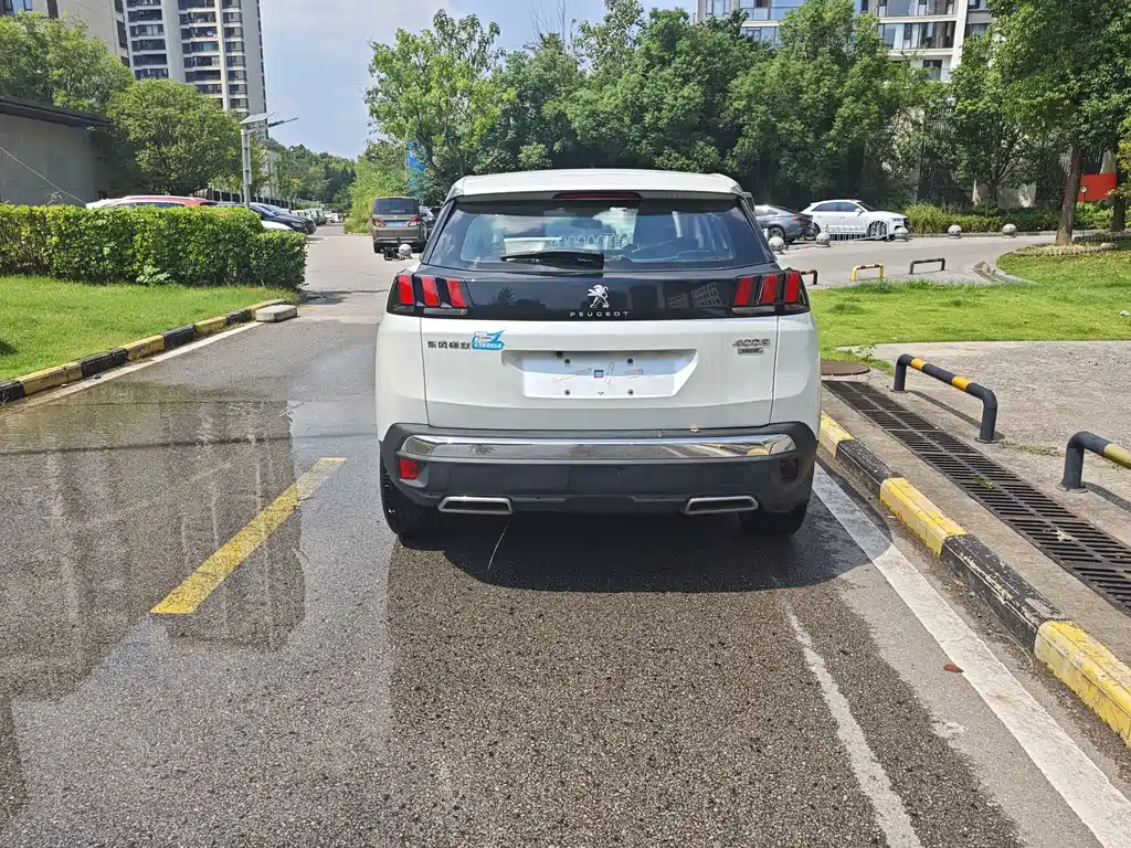 Peugeot 4008 — миниатюра 6