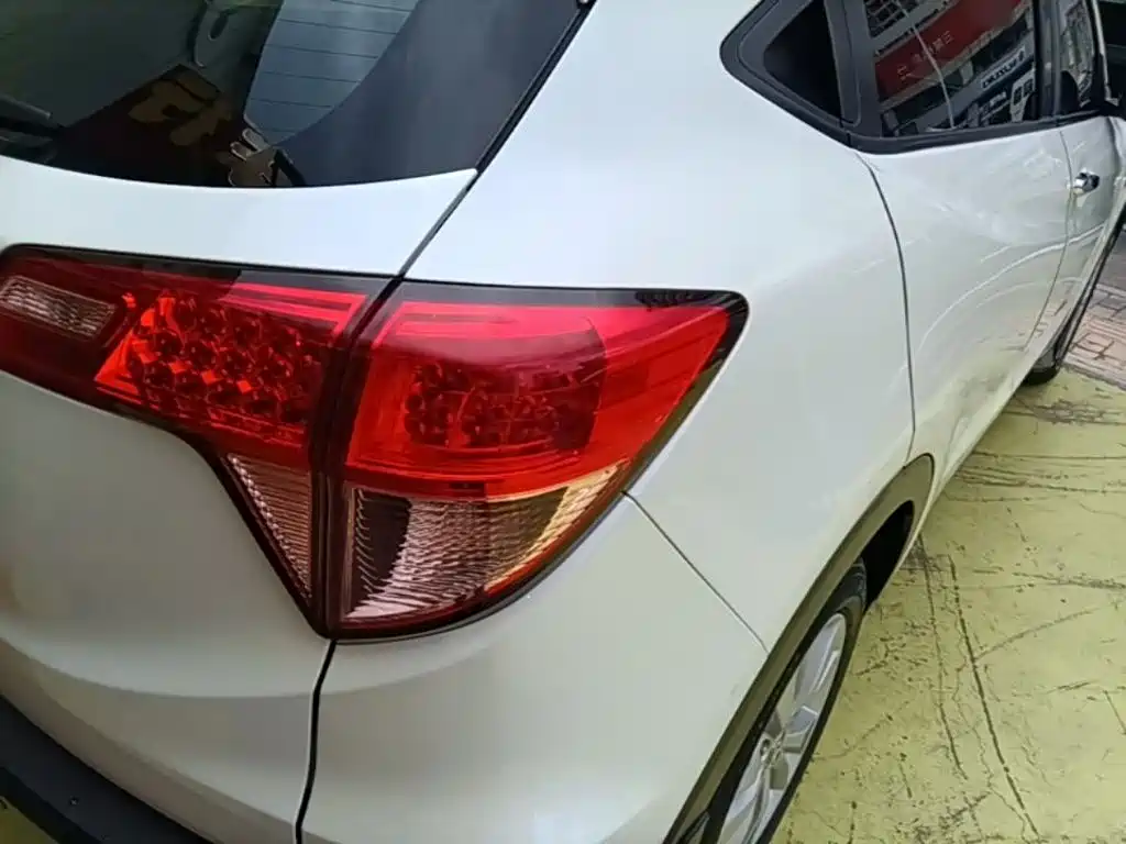 Honda Vezel 2015 1.5L CVT Comfort