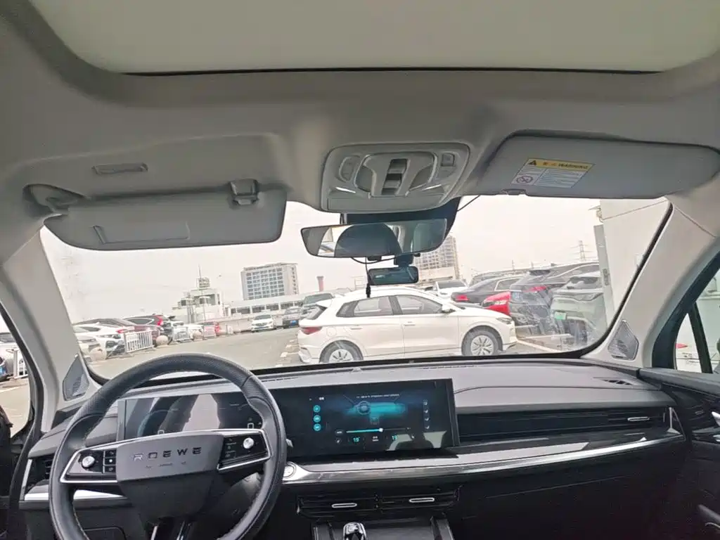 Roewe RX5 eMAX — миниатюра 18