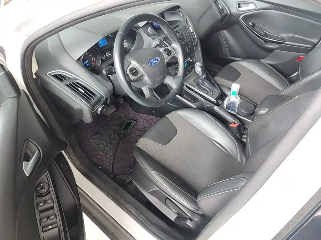 Ford Focus — миниатюра 16