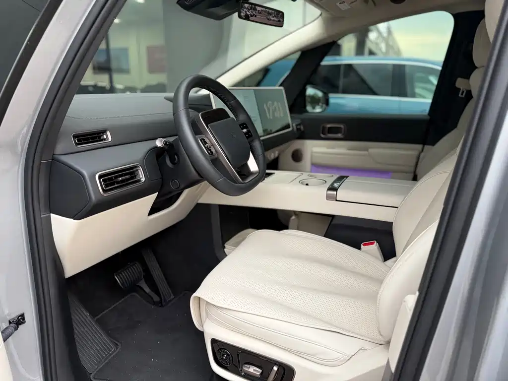 Li Auto Li MEGA — миниатюра 7