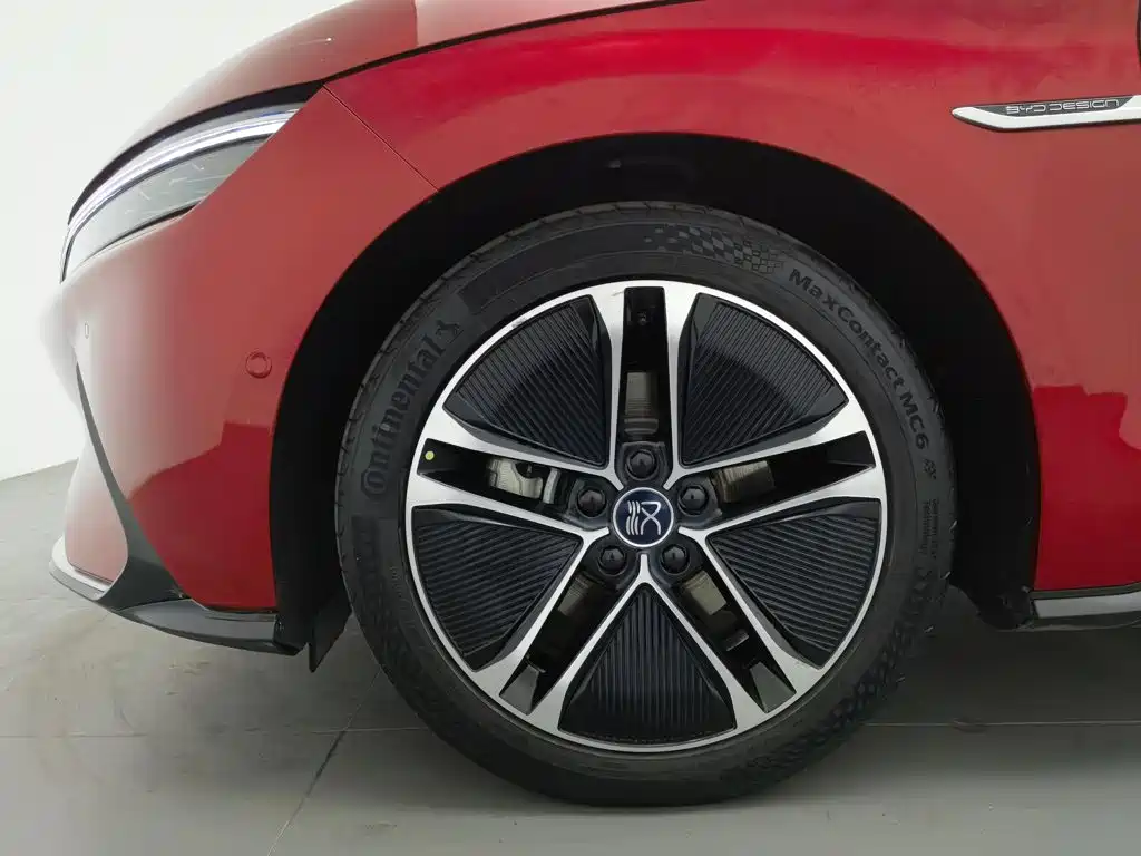 BYD Han — миниатюра 17
