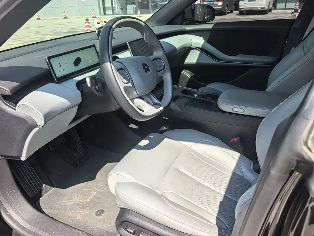 NIO ET5T — миниатюра 6