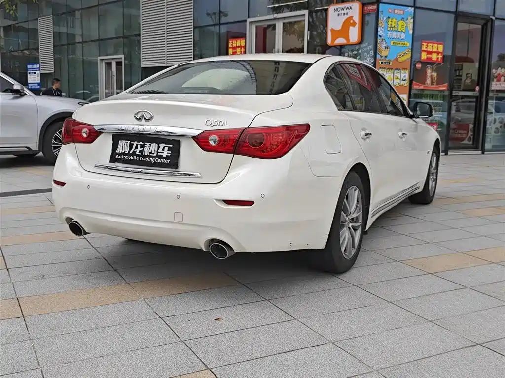 Infiniti Q50L — миниатюра 9