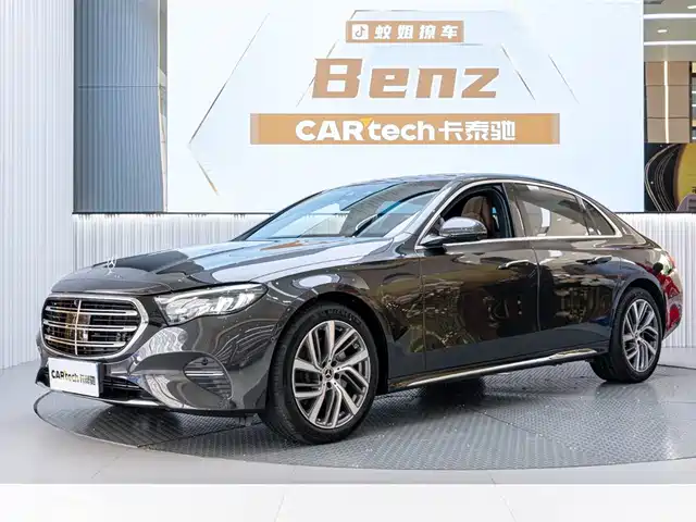 MERCEDES-BENZ  E CLASS 2025