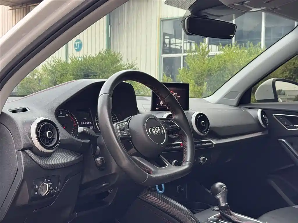 Audi Q2L 2022 35 TFSI