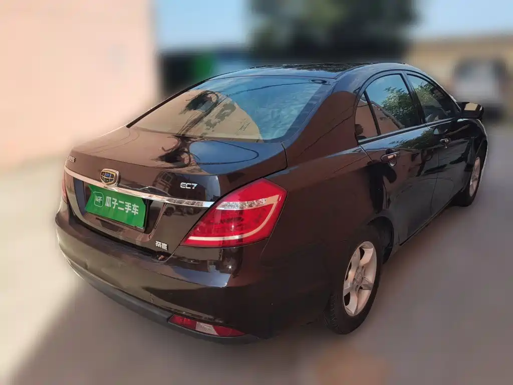 Geely Emgrand — миниатюра 4