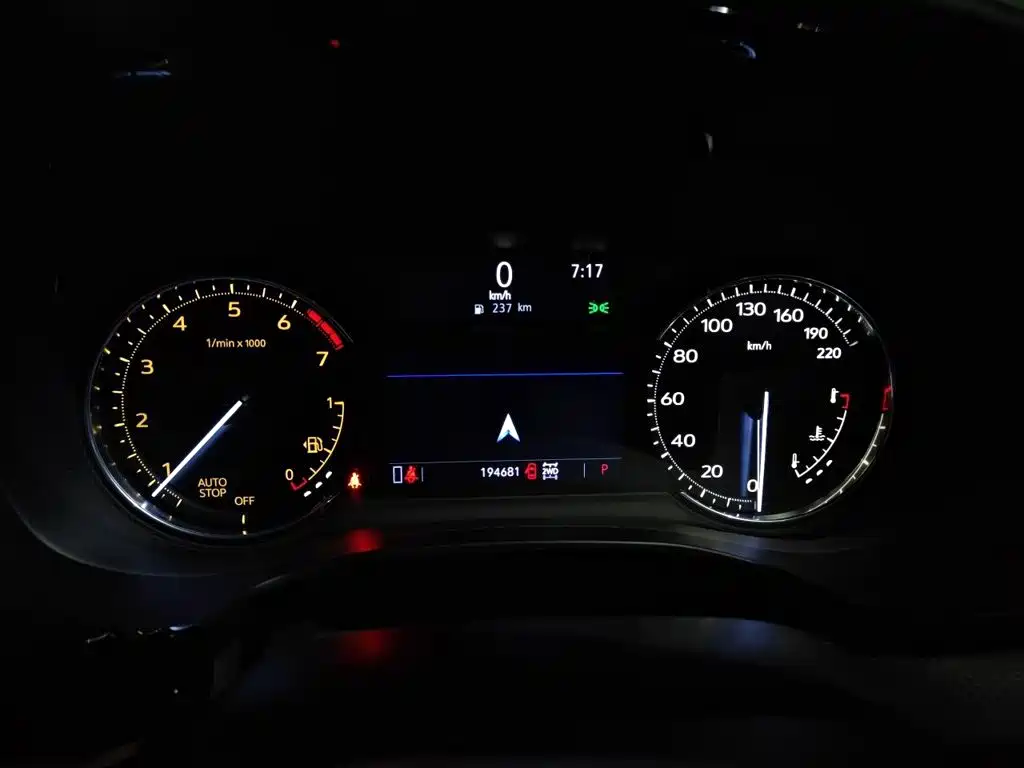 Cadillac XT6 — миниатюра 7