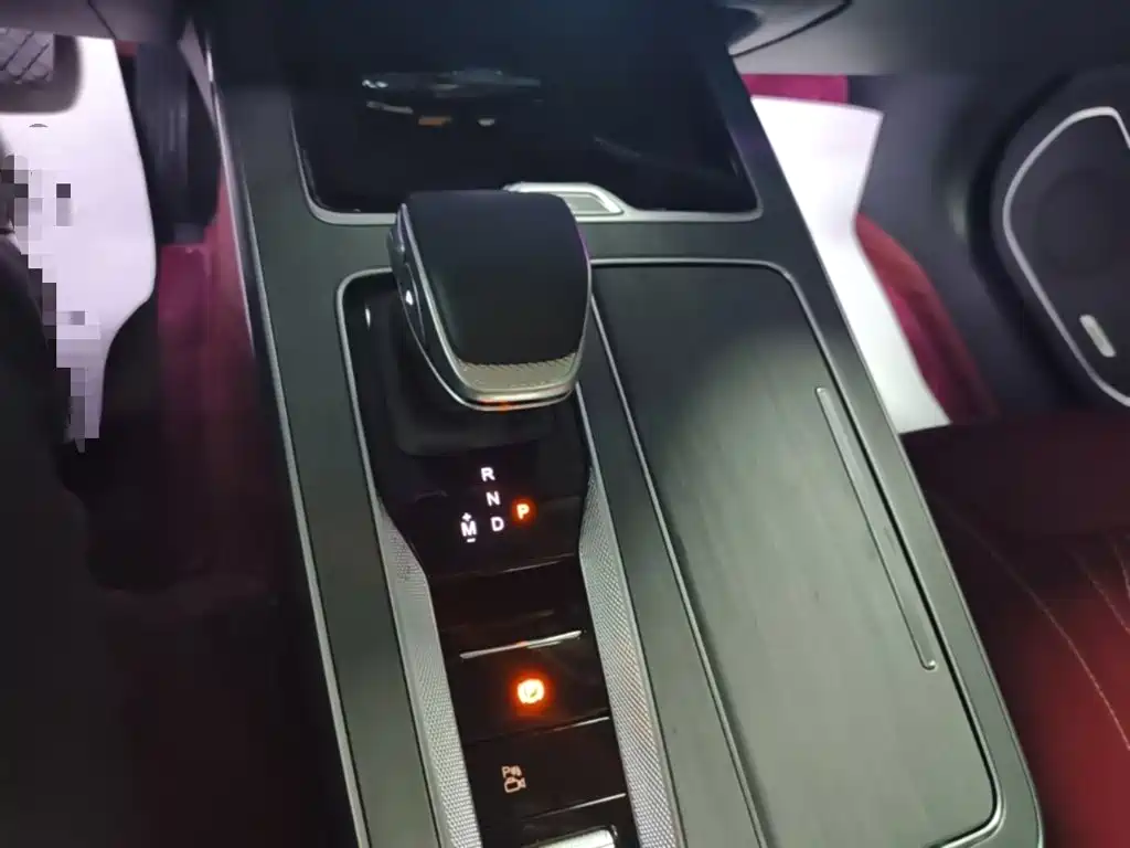 Hongqi Hongqi HS5 — миниатюра 14