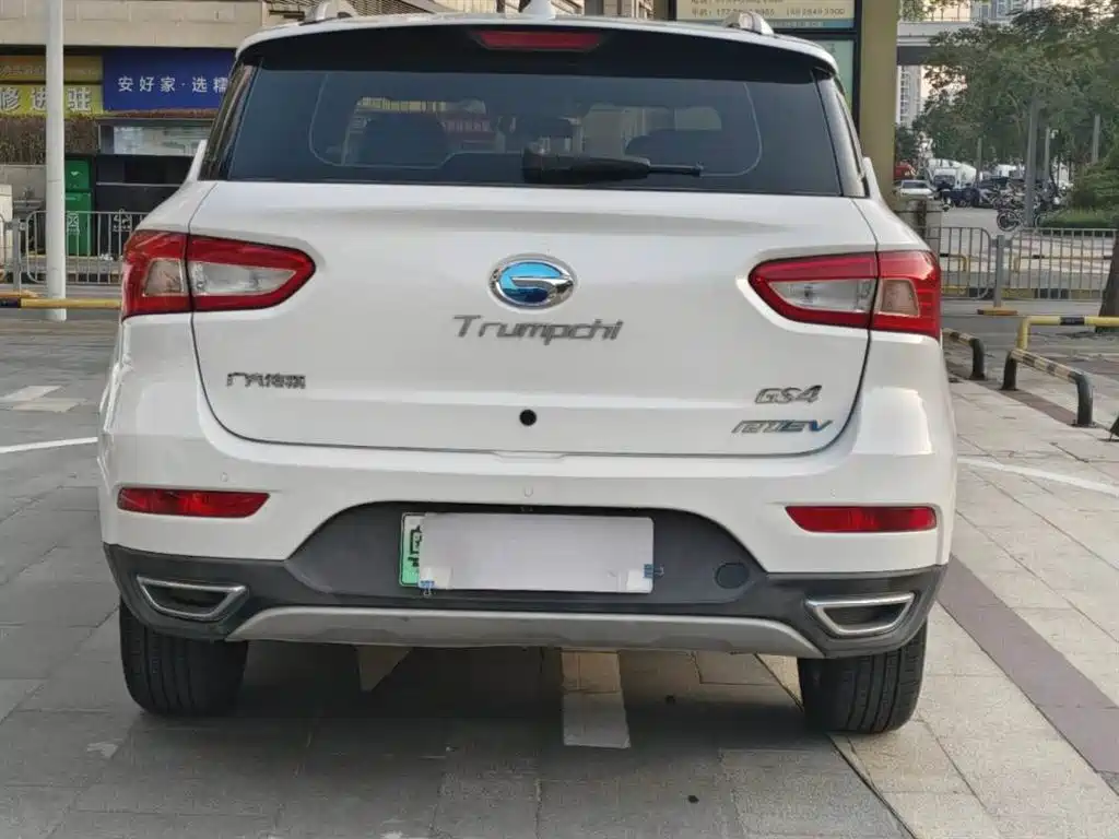 GAC TRUMPCHI GS4 NEW ENERGY