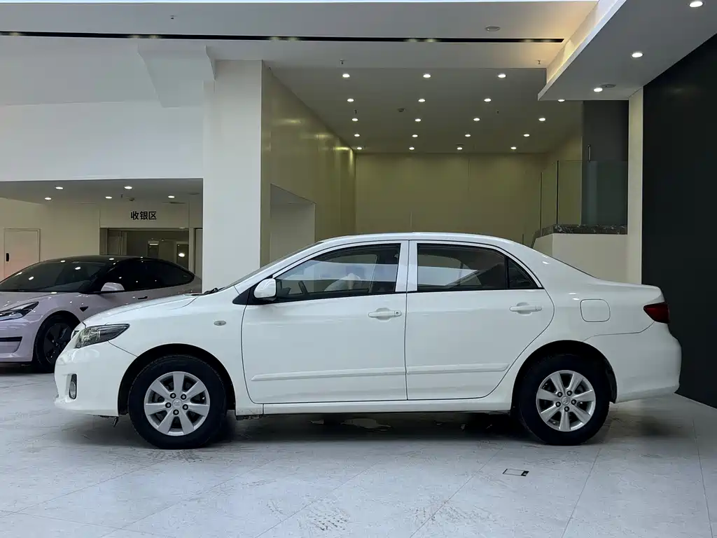 Toyota Corolla — миниатюра 3