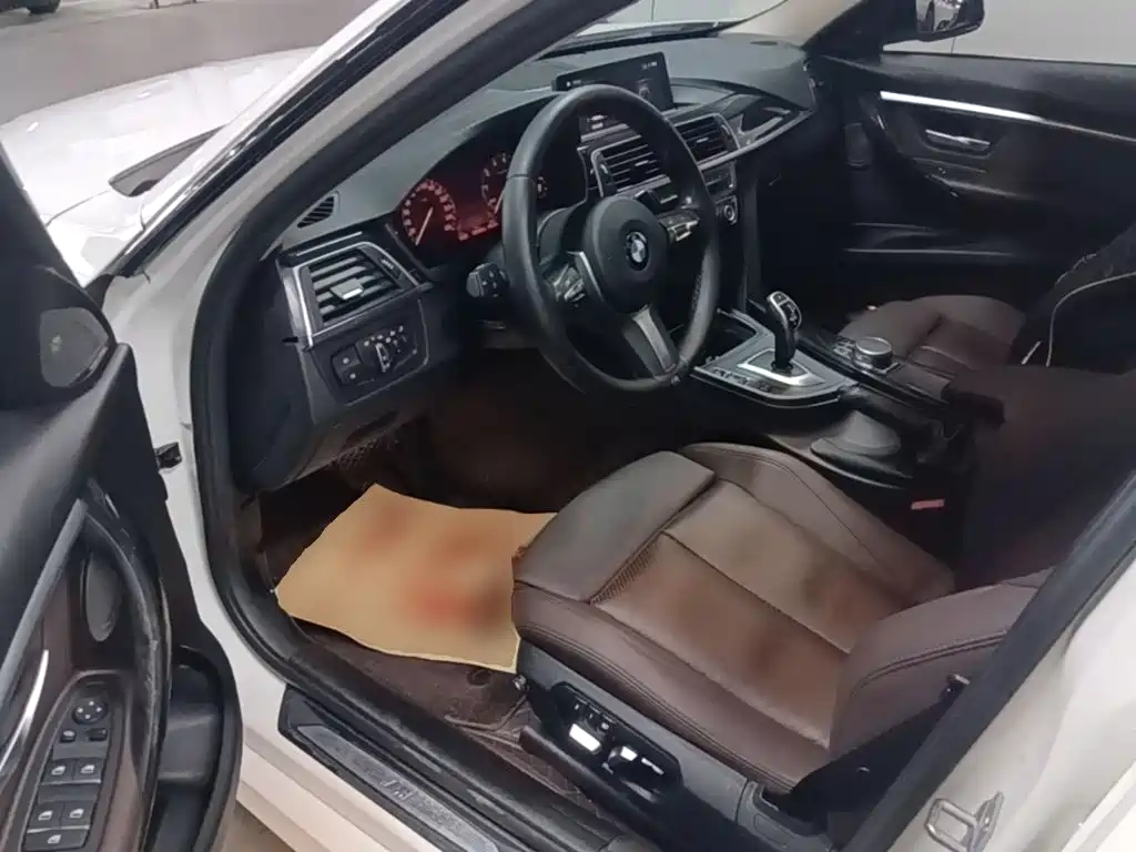 BMW 3 Series — миниатюра 16