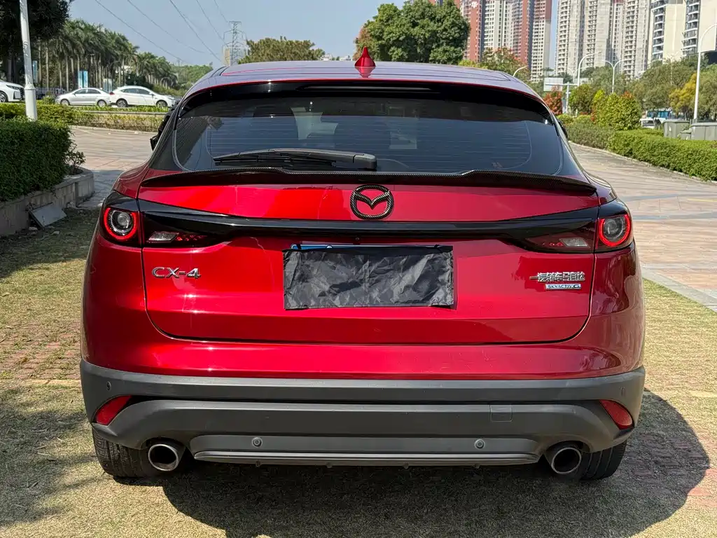 MAZDA CX 4