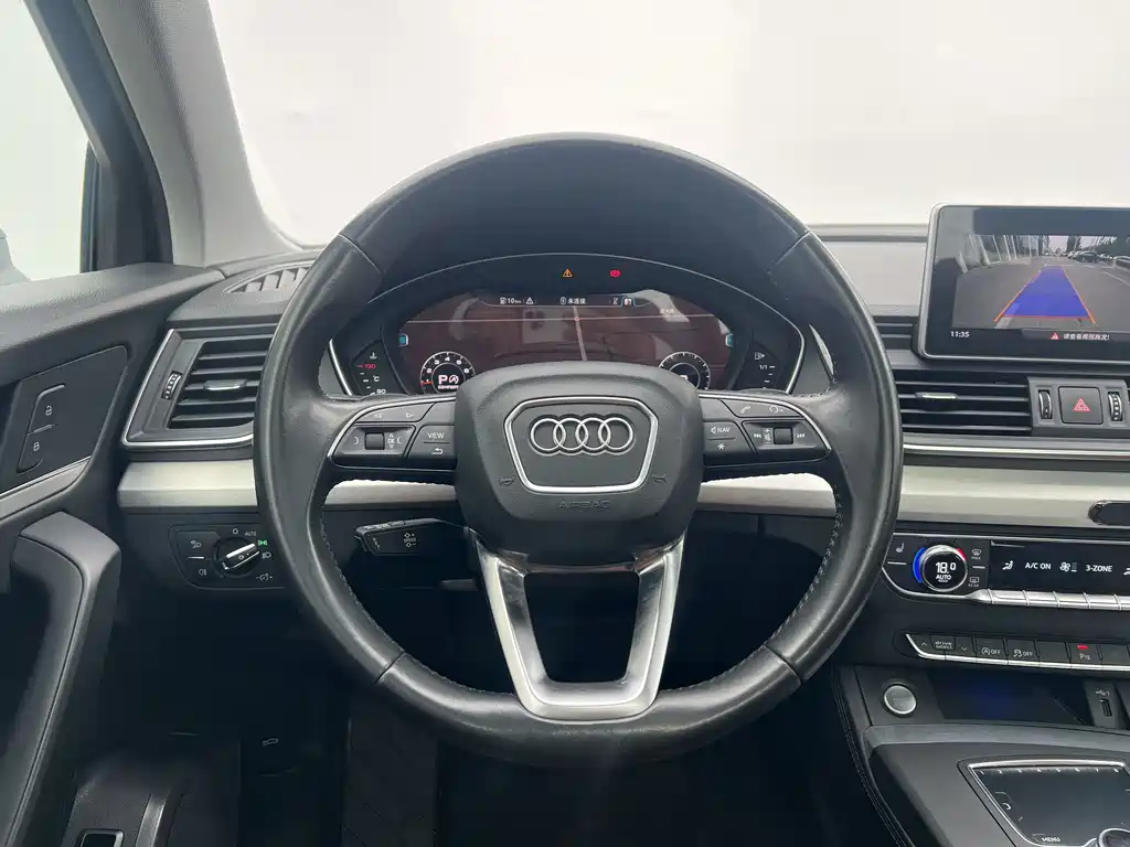 Audi Q5L — миниатюра 8
