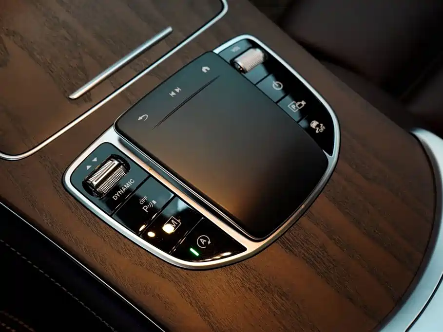 Mercedes-Benz GLC 2022 GLC 260 L 4MATIC Luxury