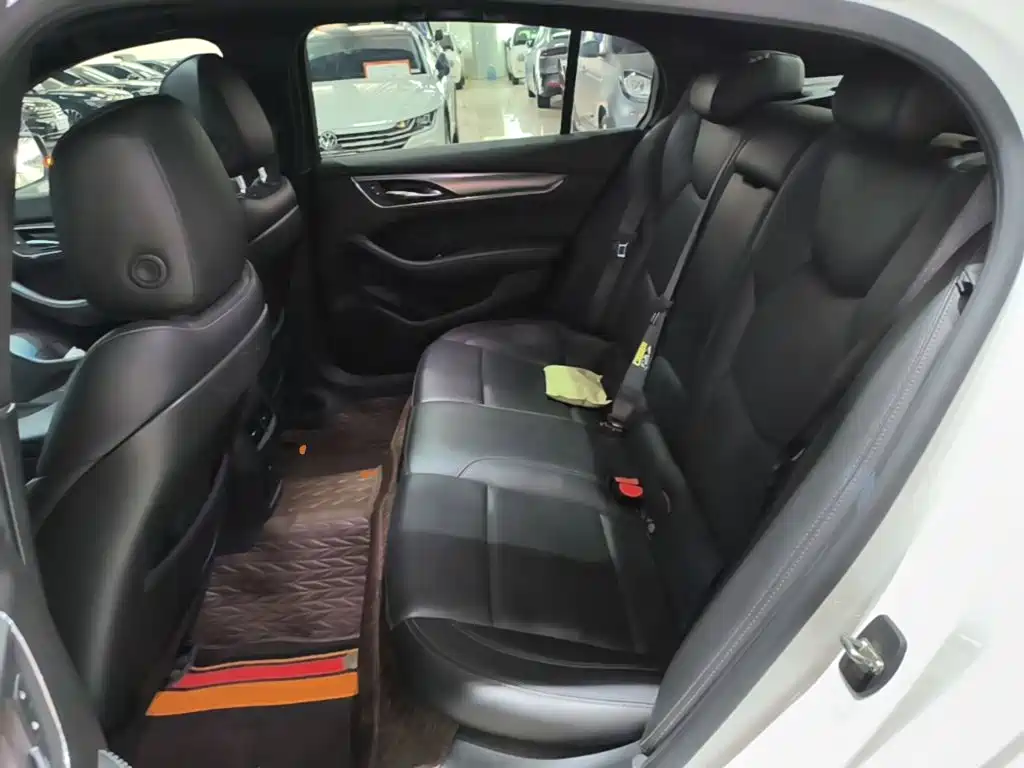 Cadillac CT5 — миниатюра 17