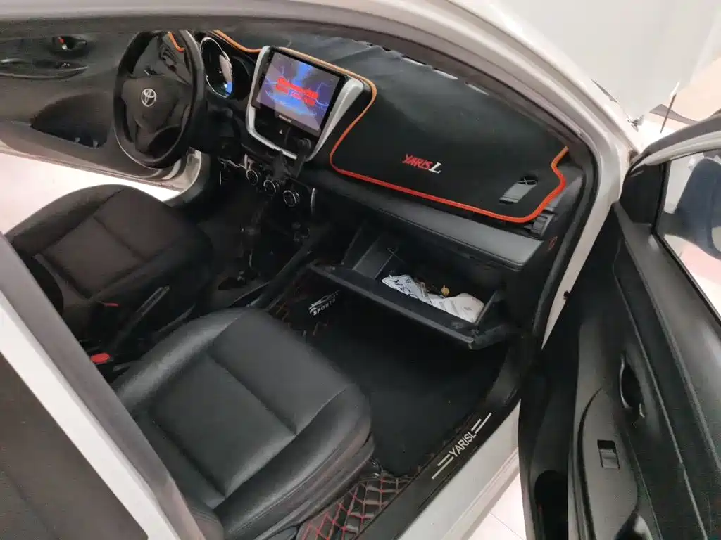 Toyota Yaris L — миниатюра 19