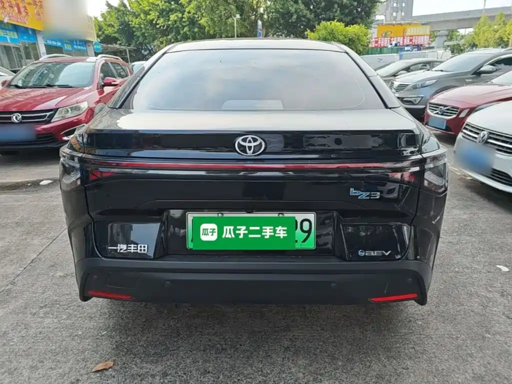 Toyota bZ3 — миниатюра 6