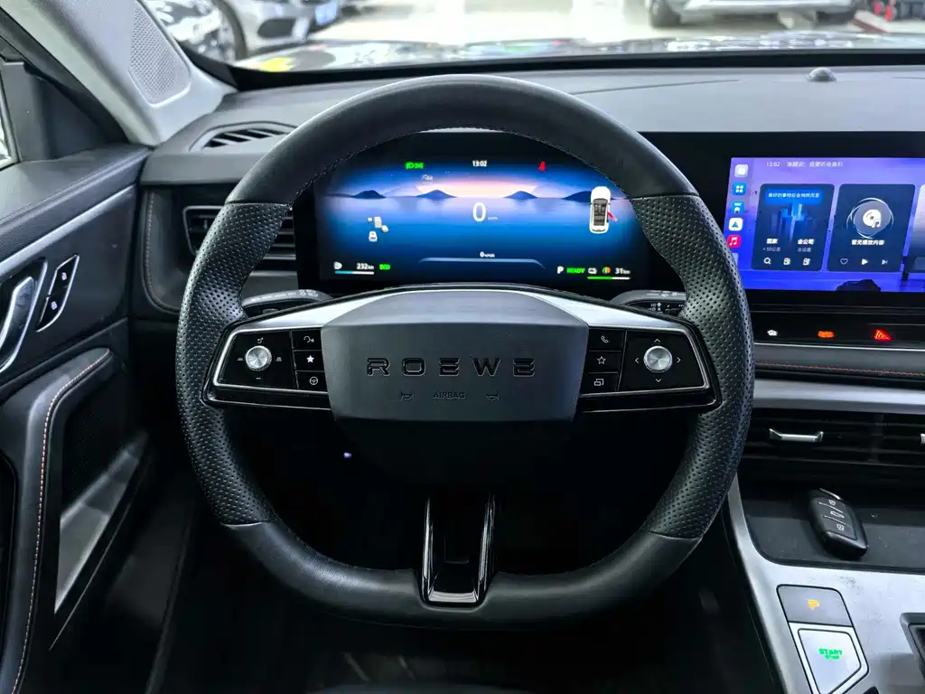 Roewe RX5 New Energy — миниатюра 16