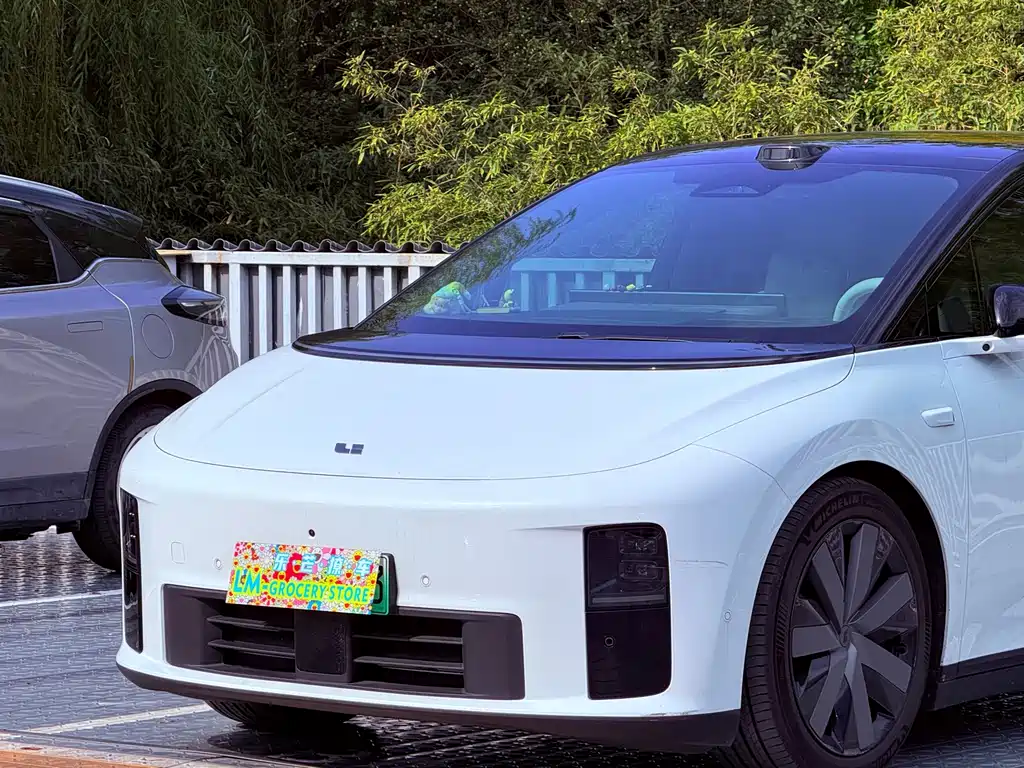 Li Auto Li i6 — миниатюра 3