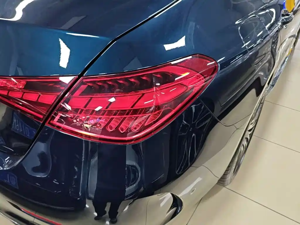 Mercedes-Benz C-Class — миниатюра 8