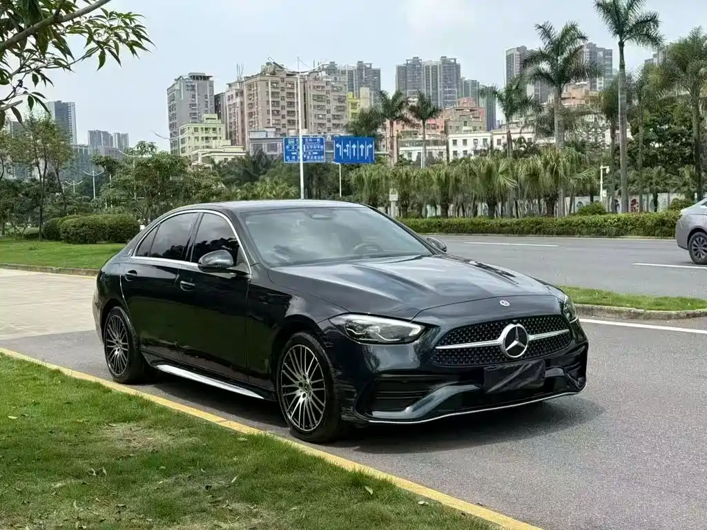 Mercedes-Benz C-Class — миниатюра 4