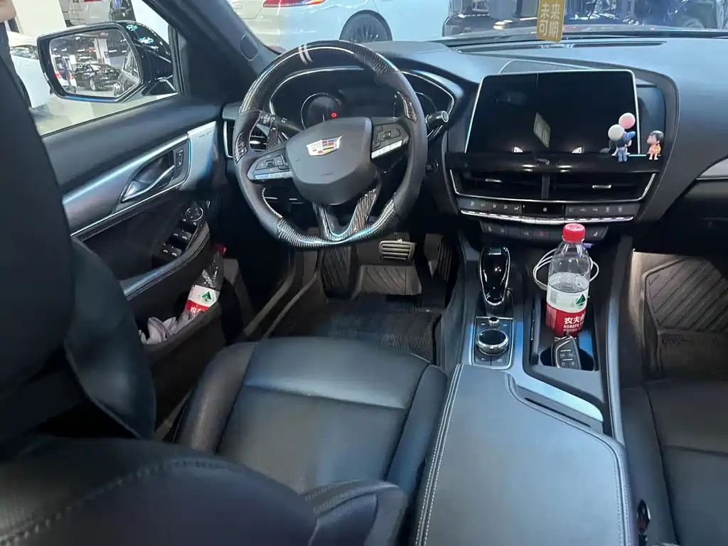 Cadillac CT5 2022 28T