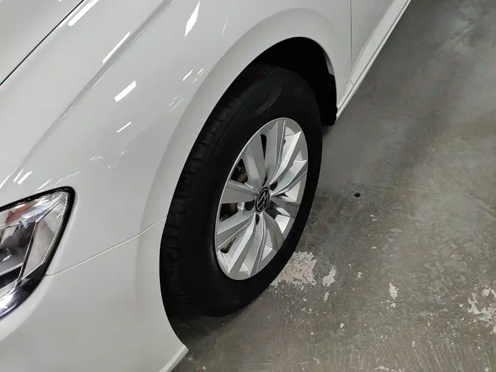 Volkswagen Lavida — миниатюра 23