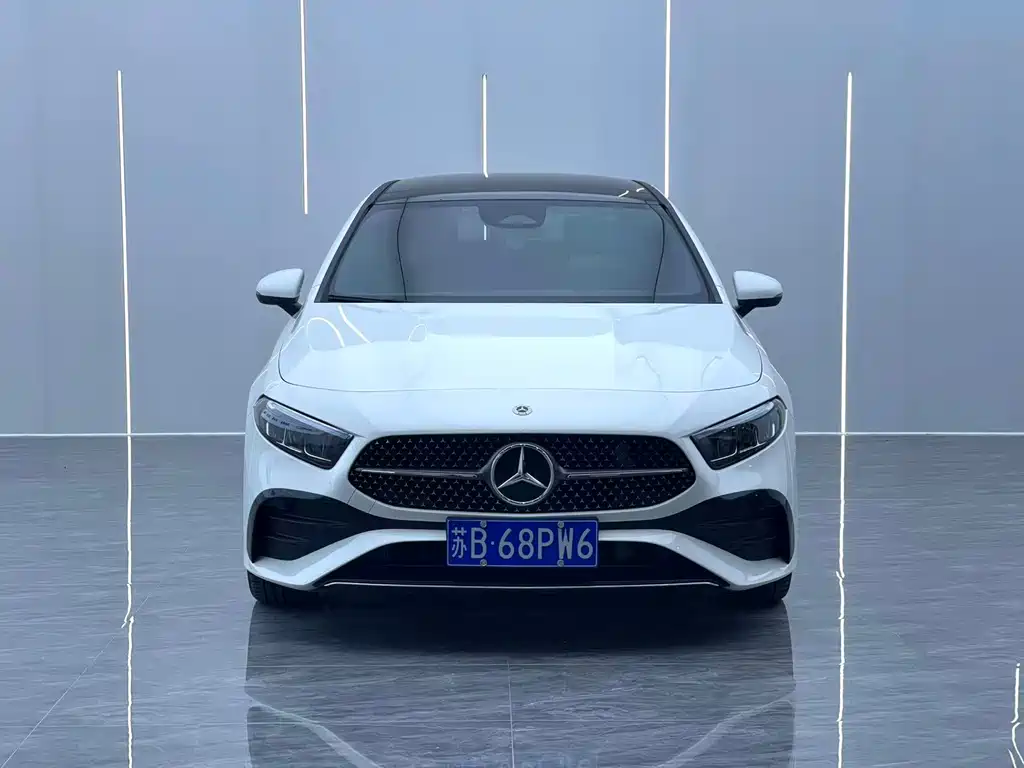 Mercedes-Benz A-Class — миниатюра 2