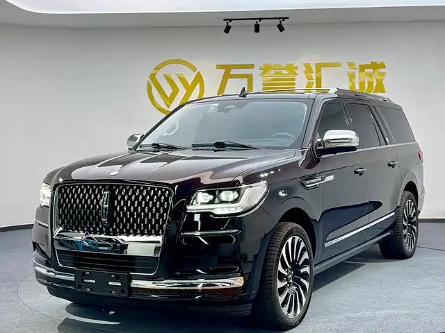 LINCOLN NAVIGATOR ONE 2023