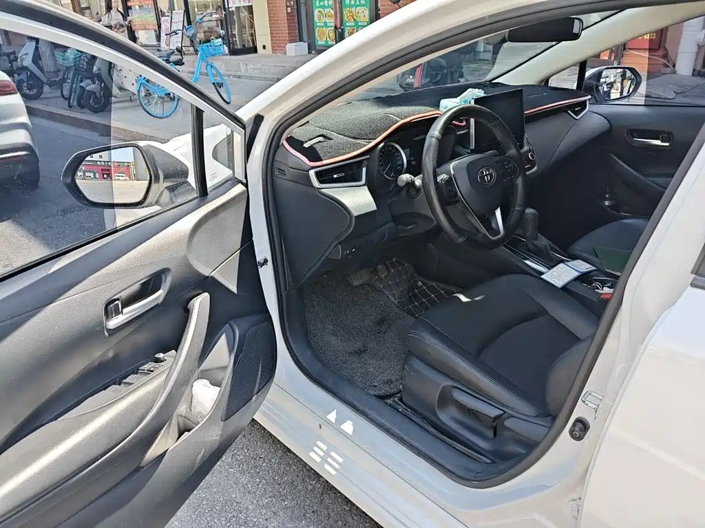 Toyota Corolla — миниатюра 17