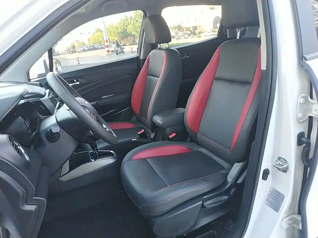 Changan CS15 — миниатюра 15