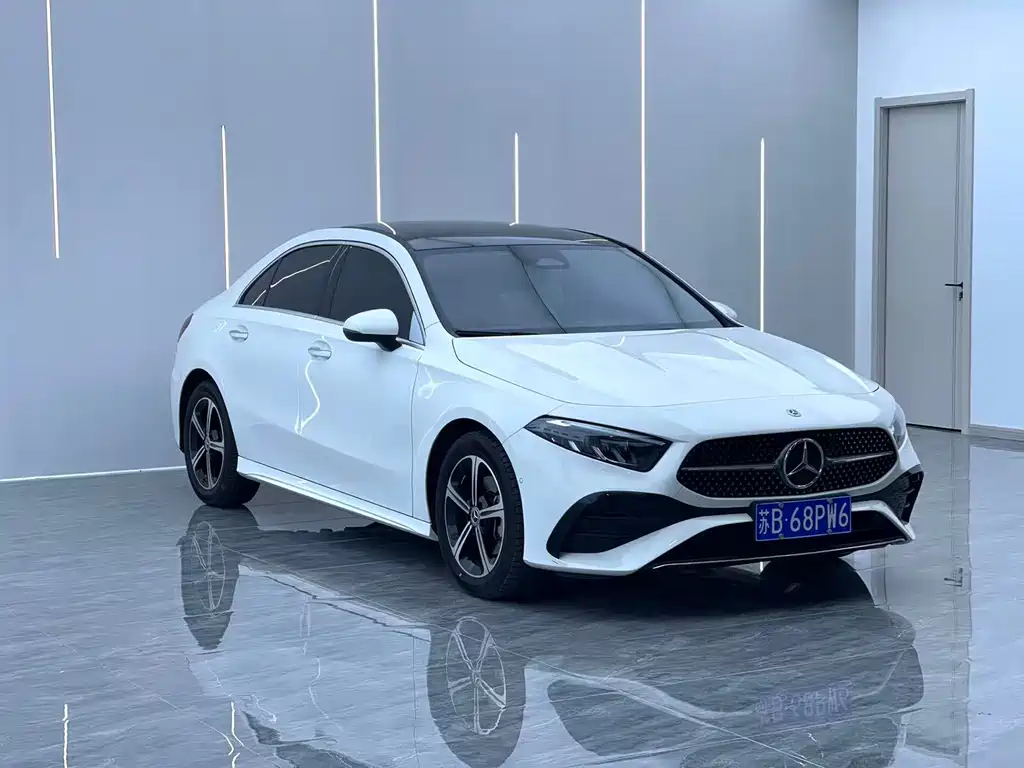 Mercedes-Benz A-Class — миниатюра 3