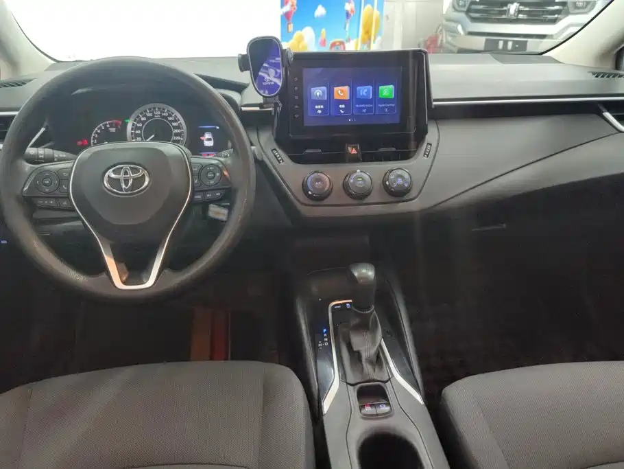 Toyota Corolla — миниатюра 12