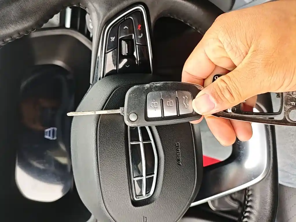 Geely Emgrand — миниатюра 9