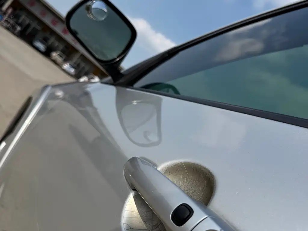 Toyota RAV4 — миниатюра 7